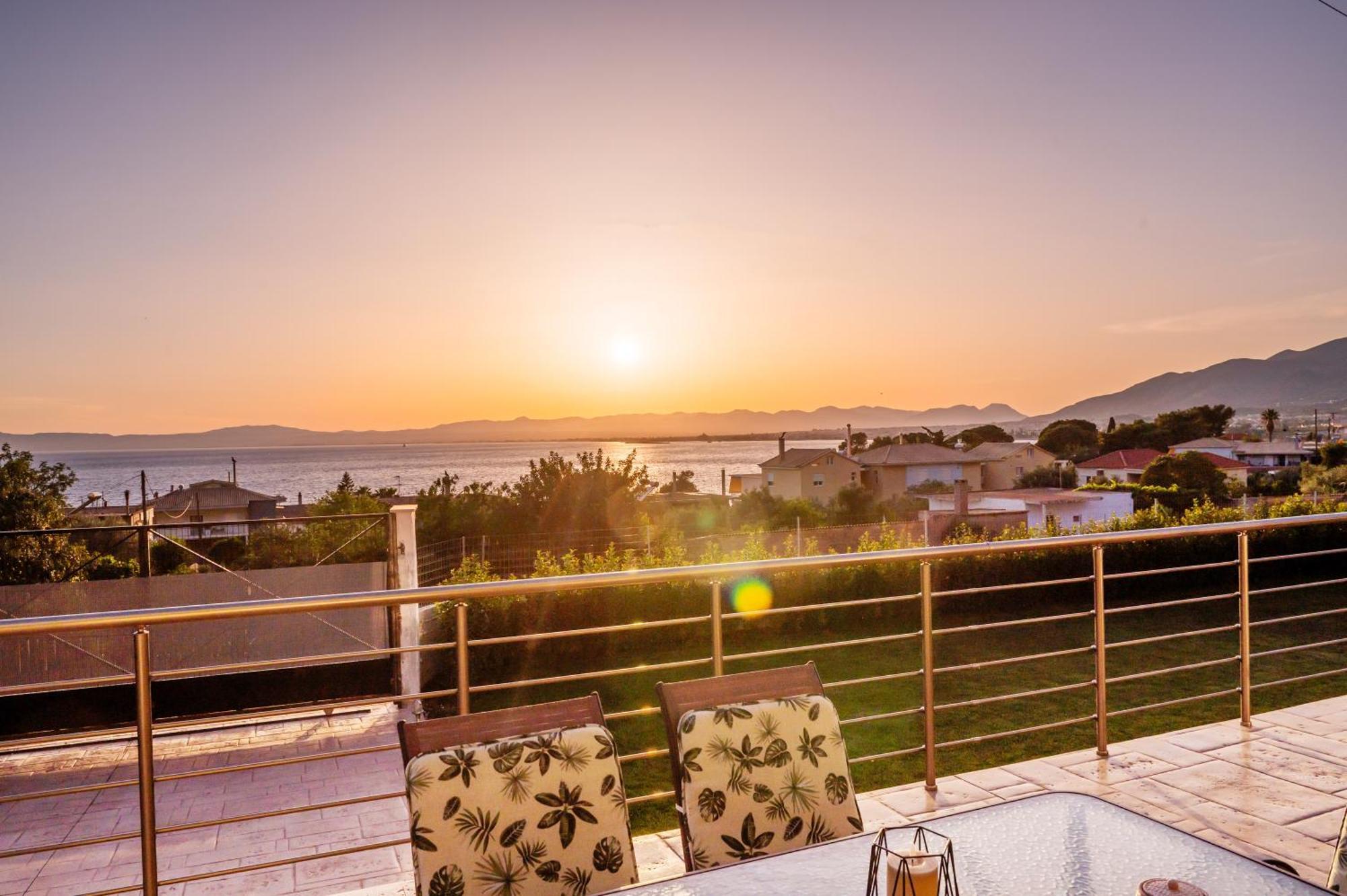 Willa Thea Seaview Luxury Living Kalamata Zewnętrze zdjęcie