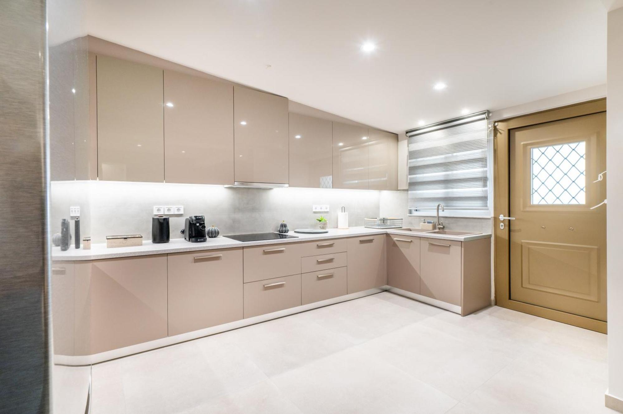 Willa Thea Seaview Luxury Living Kalamata Zewnętrze zdjęcie