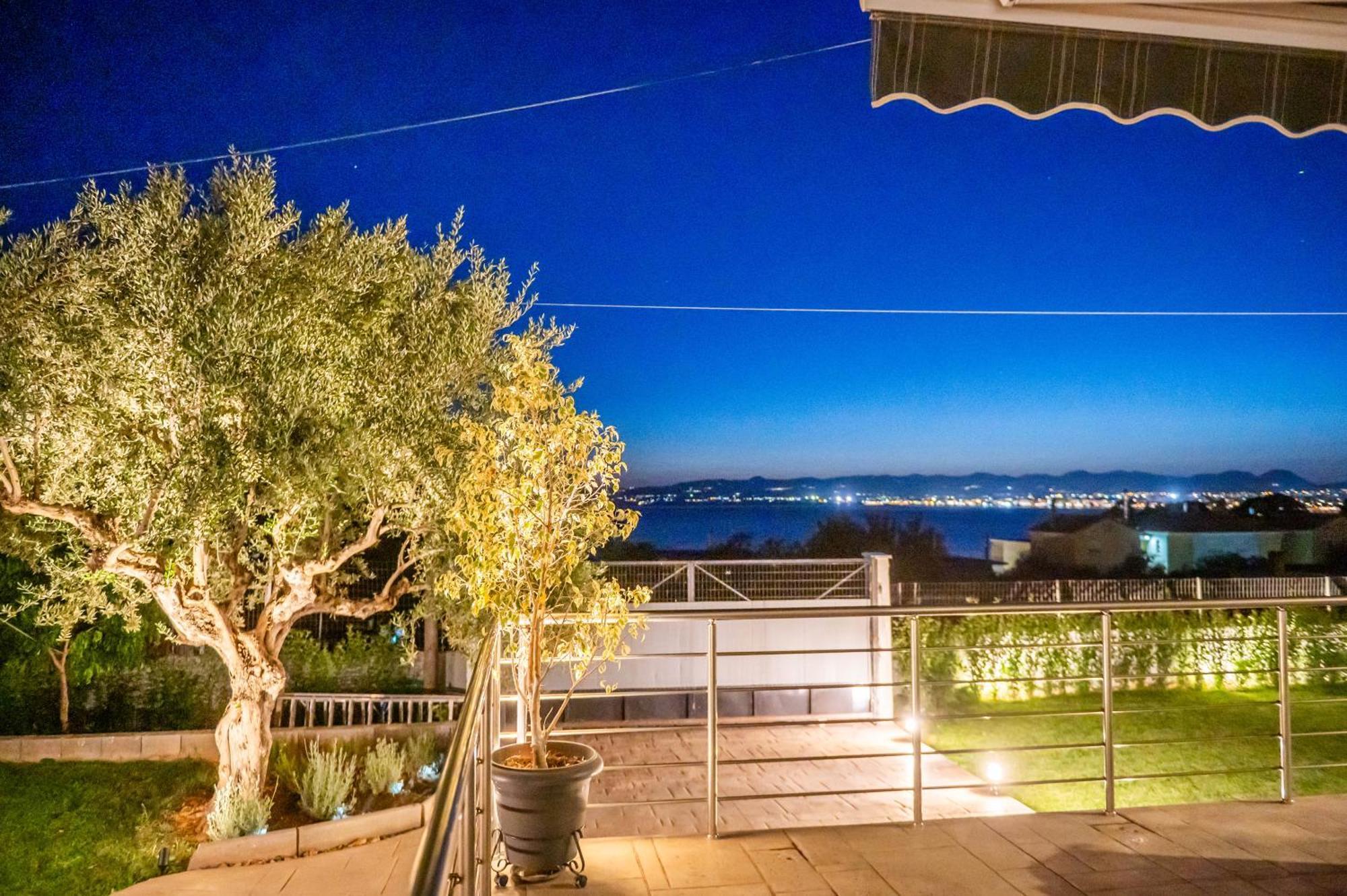 Willa Thea Seaview Luxury Living Kalamata Zewnętrze zdjęcie